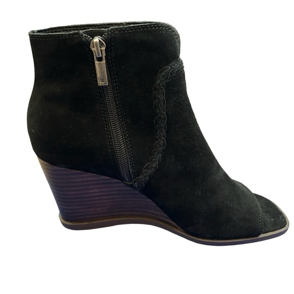 Lucky Brand Black Lureli Peep-Toe Platform Wedge Suede Bootie Size 7.5 - Picture 2 of 11